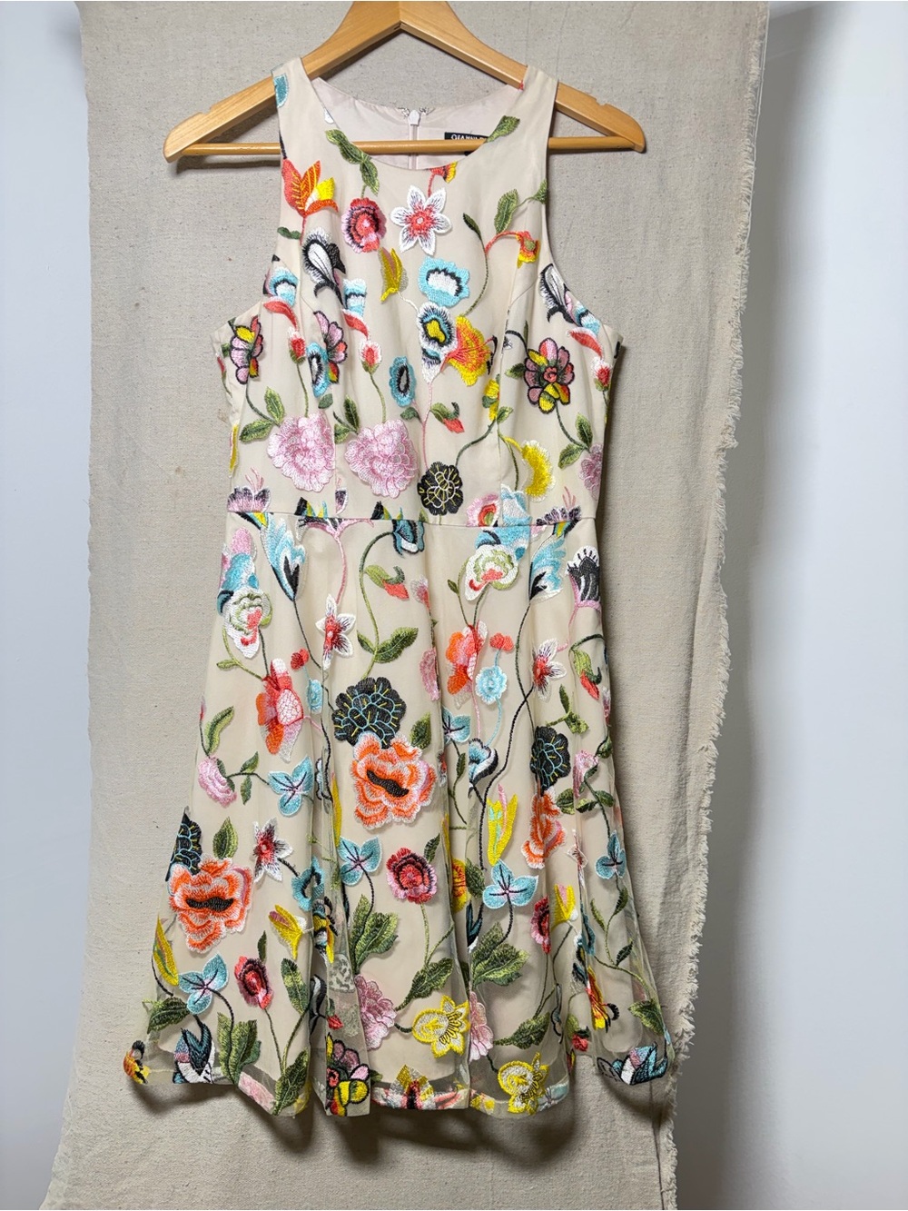 Gianni Bini Cream Floral Embroidered Fit-and-Flare Dress